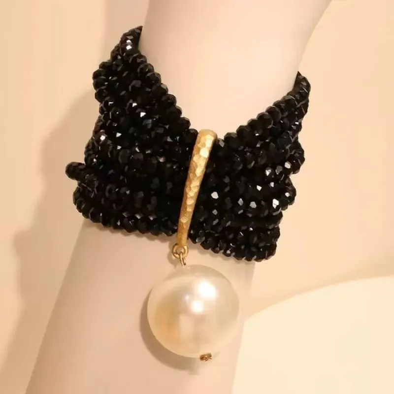 Peach Accessories Women's Stretchy Pearl Chunky Bracelet in Black - Black
