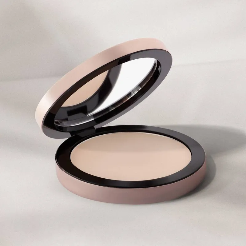 Pippa of London Mayfair Compact Powder in Infatuate Size: 13g - Infatuate