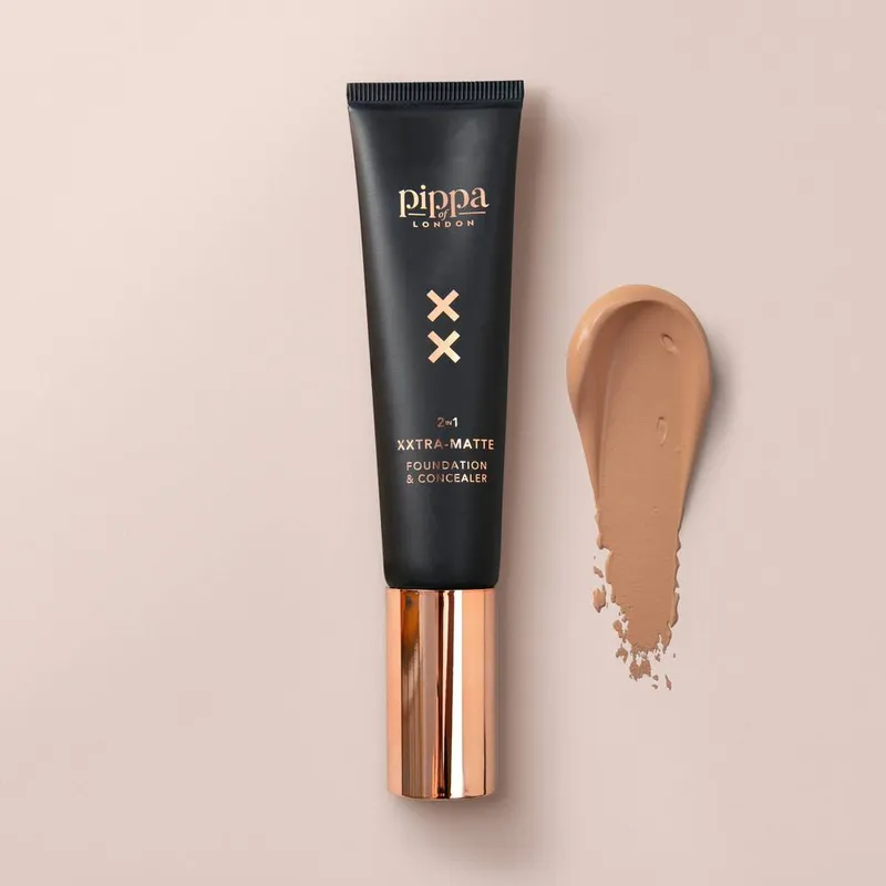 Pippa of London XX Foundation / Concealer in Pecan Size: 28ml - Pecan - Size: 28ml