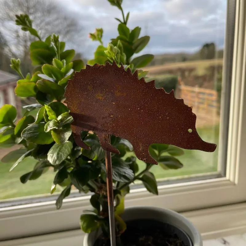 Poppyforge Hedgehog Pot Stake (Pack of 3) - Bare Metal/Ready to Rust - H23 cm in Brown Brown