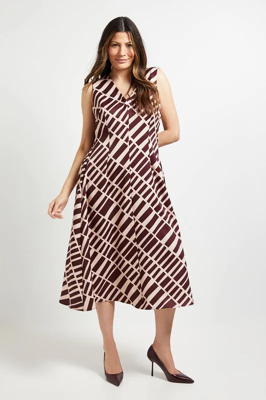 Debenhams Women's Geo Sleeveless Midi Dress in Camel Size: 20 - Camel