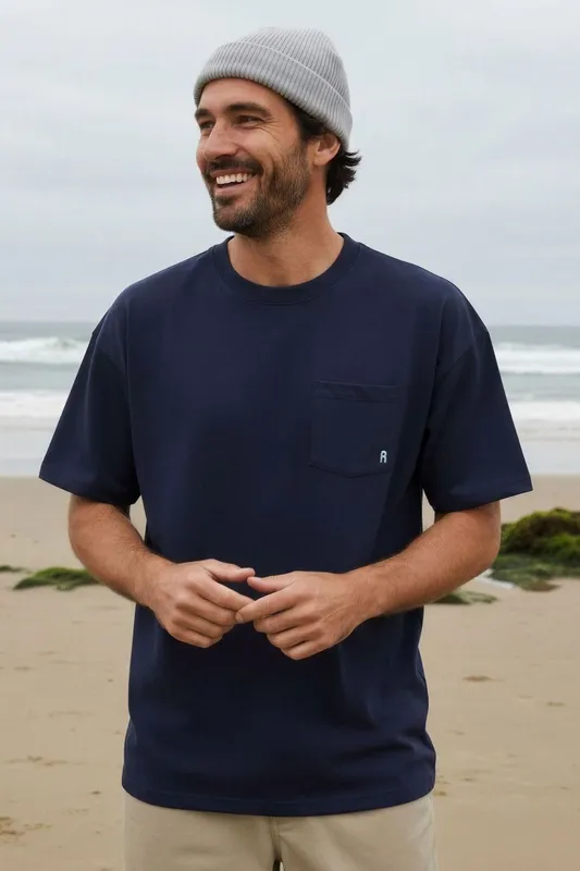 Rapanui Men's Oversized Pocket T-Shirt