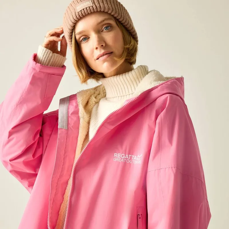 Regatta Adult Waterproof Changing Robe in Pink Size: S/M Pink S/M
