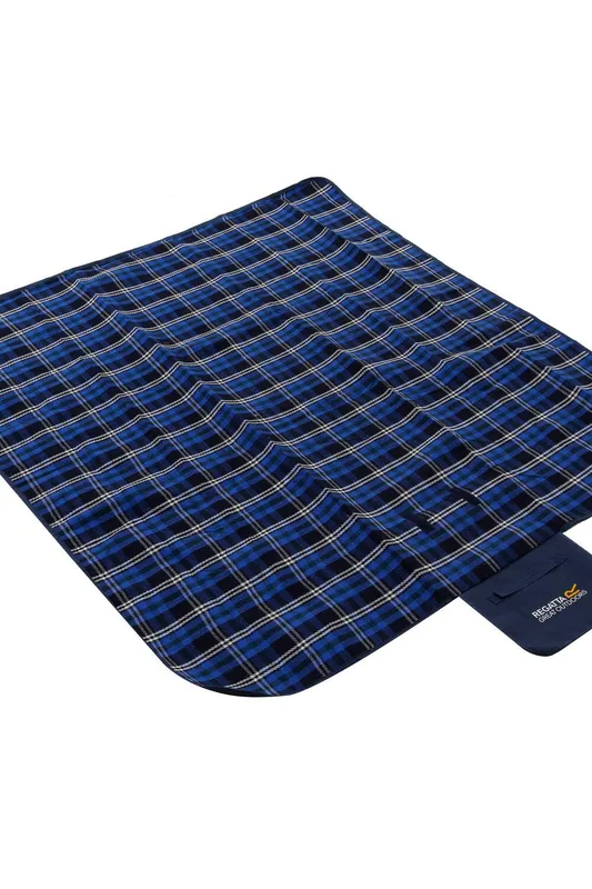 Regatta Matio Picnic Rug in Blue - Blue