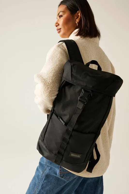Regatta Unisex Shilton 2 15L Backpack in Jet Black - Jet Black