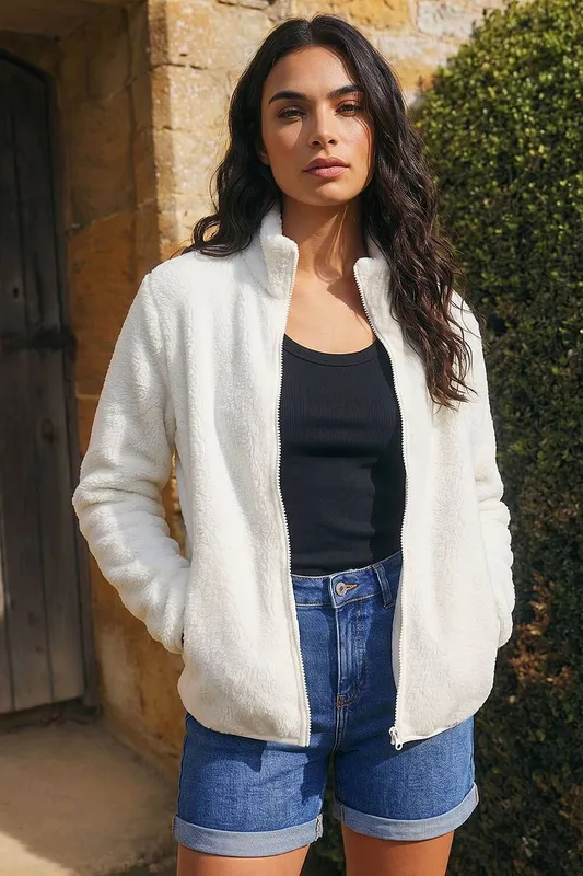 Roman Women's Soft Sherpa Fleece Jacket in White Size: XL - White - Size: XL