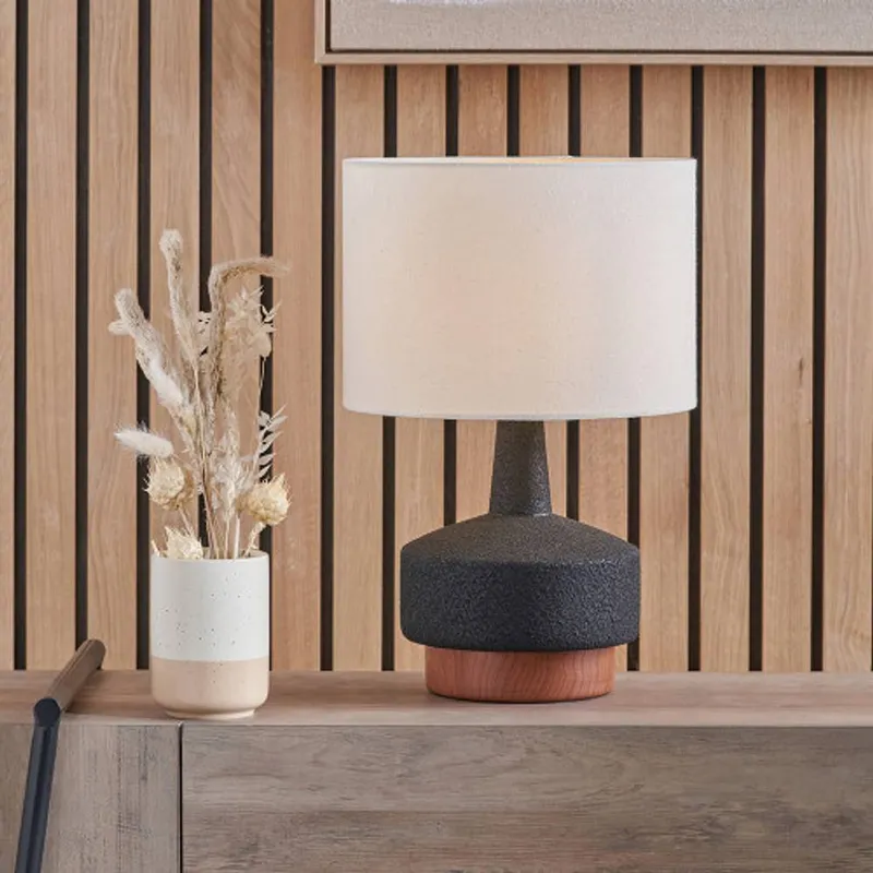 Ruma Unisex Wood Effect Textured Ceramic Table Lamp in Black Black female