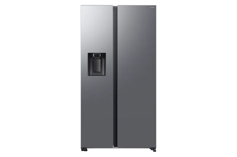 Samsung RS70F64KETEU AI Series 6 American Fridge Freezer in Silver wit