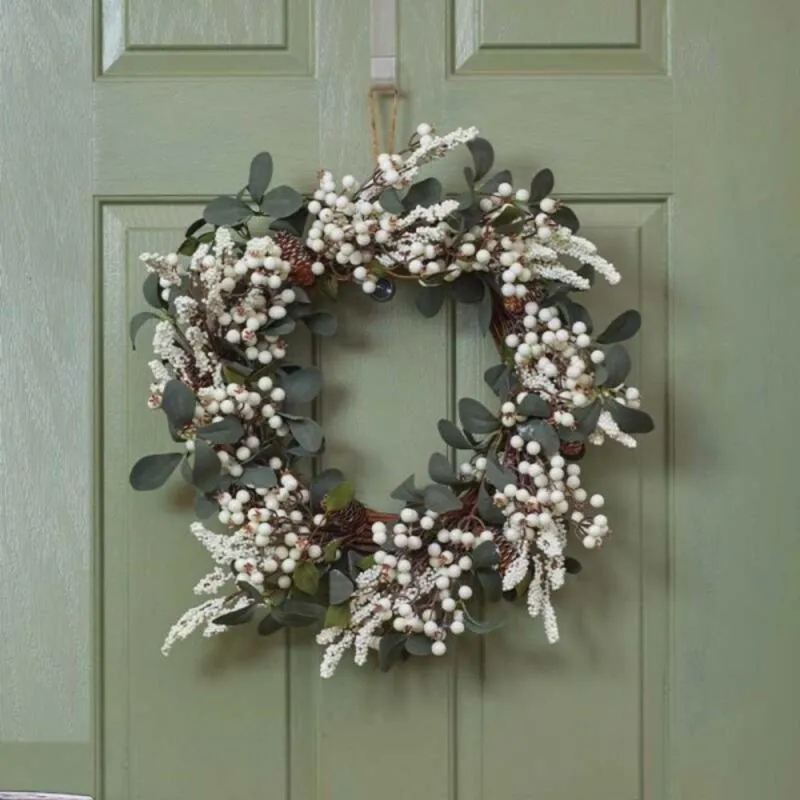 1 40cm Hanging Christmas Winter Berry Wreath with Seasonal Foliage