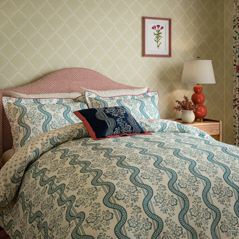 Sanderson Aubrey Super Kingsize Duvet Cover Set, Indigo