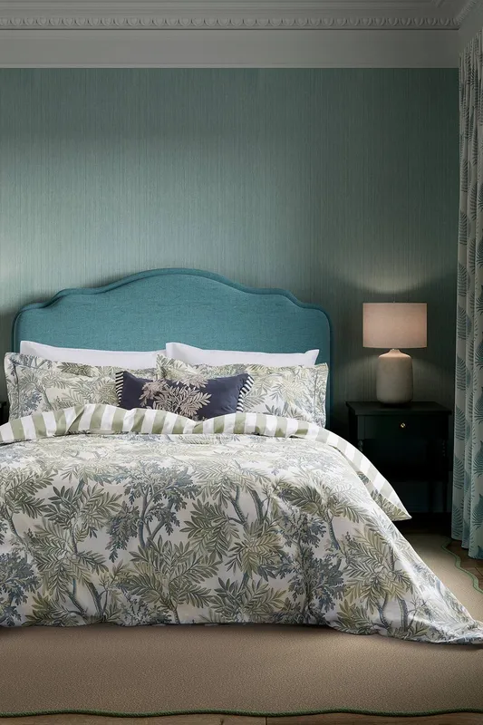 Sanderson 'Tapestry Tree' Cotton Duvet Cover Set in Blue Size: King - Blue - Size: King