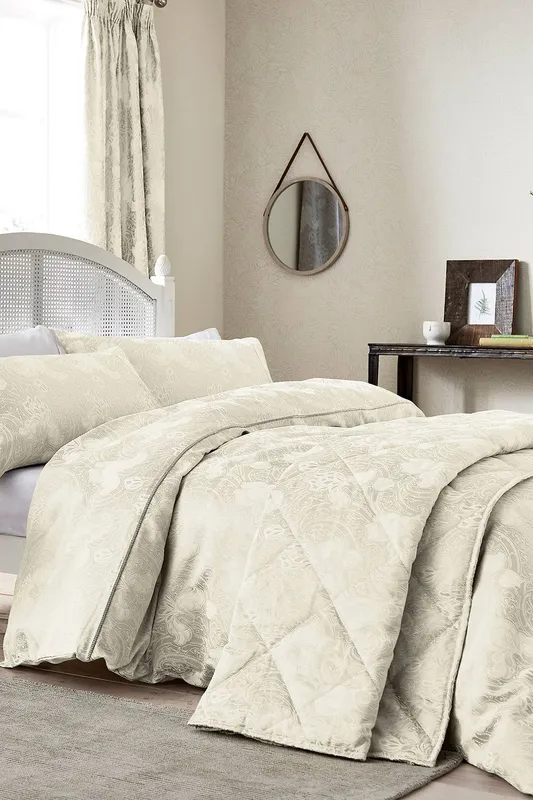 Sanderson 'Ashbee' Duvet Cover Set in Ivory Size: Single - Ivory