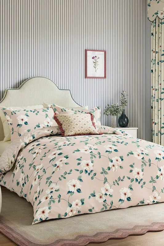 Sanderson x National Trust Poets Rose Double Duvet Cover Set, Blush