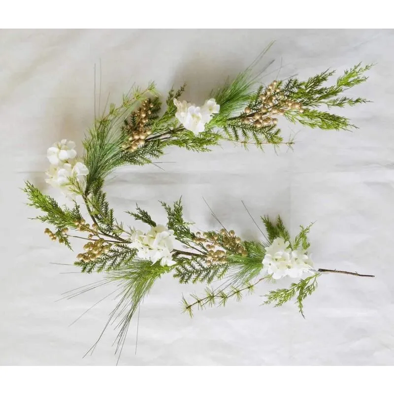 Shatchi Golden Berries Green Christmas Christmas Garland Green