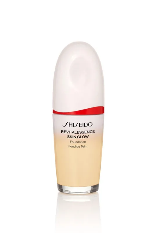 Shiseido Women's Revitalessence Glow Foundation Size: 30ml 30ml