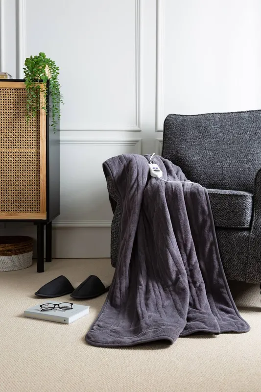 Slumberdown Comfy Hugs Electric Blanket Heated Throw in Charcoal - Charcoal