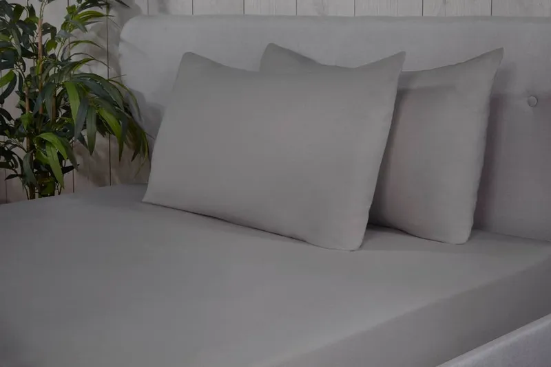 Smart Living Brushed Cotton Bed Linen Fitted Bedsheet or Pillowcase Pair Non Iron in Silver Size: King Silver King