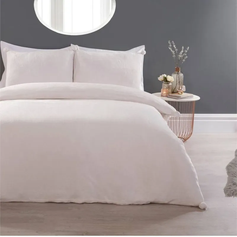 Smart Living Luxurious Pom Pom Fleece Duvet Cover with Pillowcases in Cream Size: Single - Cream