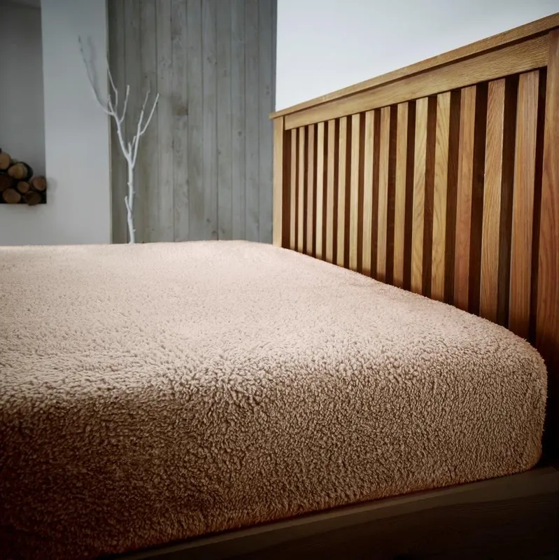 Smart Living Luxury Teddy Bear Fleece Fitted Sheet in Camel Size: King Fitted Camel King Fitted
