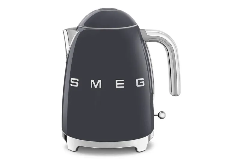Smeg 50's Style Gloss Kettle in Dark Grey - Dark Grey