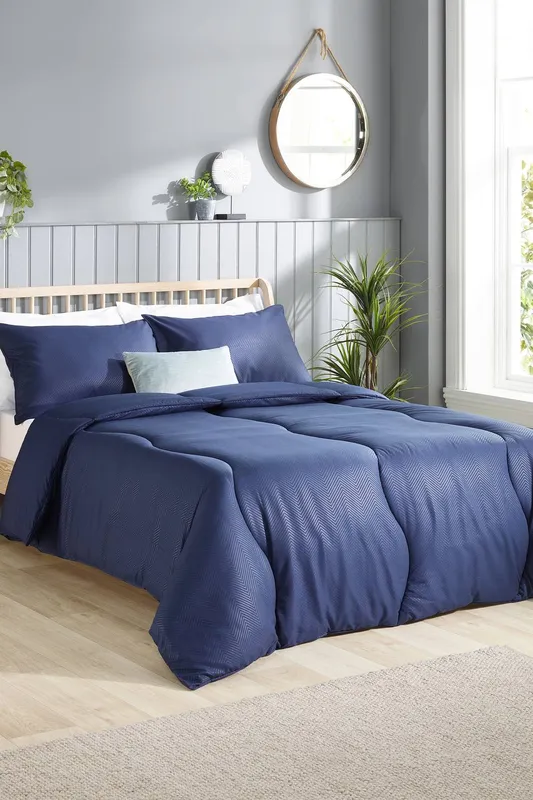 Snuggledown Coverless Embossed Herringbone 10.5 Tog Duvet, Navy Size: Double - Navy - Size: Double