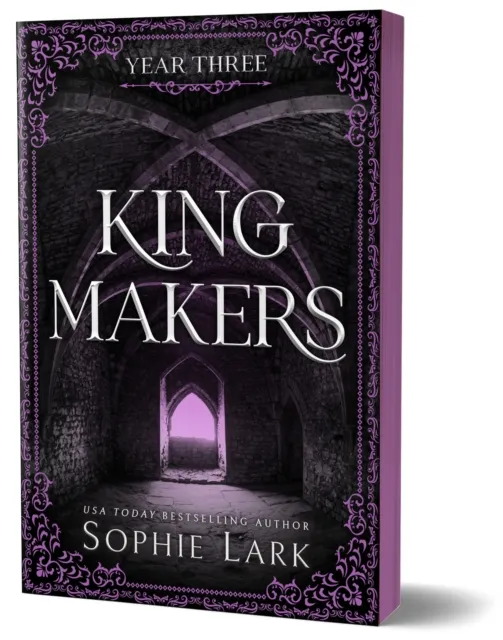 Sourcebooks, Inc Kingmakers Year Three : A Spicy Dark College Bully Romance (Kingmakers Book 3)
