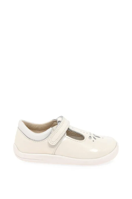 Start Rite Girl's 'Puzzle' First Shoes in White Size: Infant 6F White Infant 6F