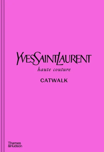 Suzy Menkes Yves Saint Laurent Catwalk