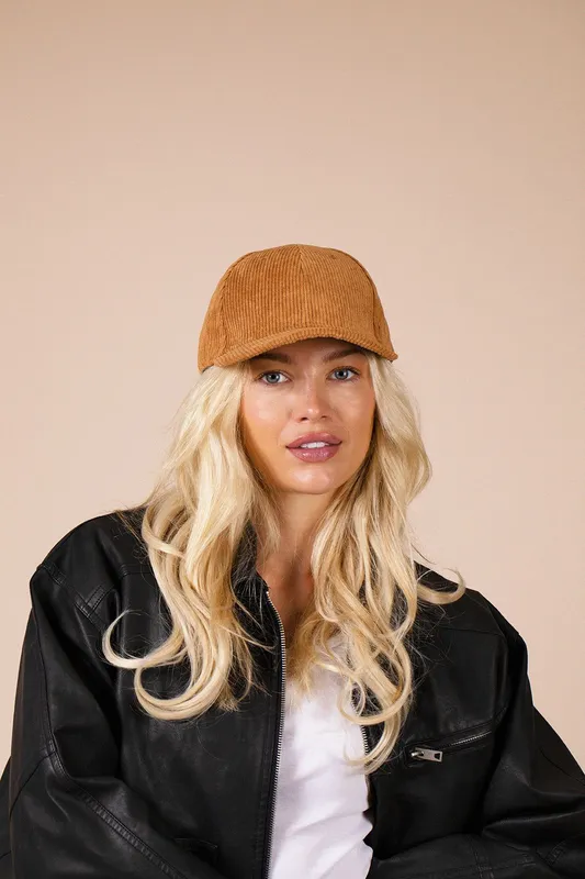 Svnx Unisex Corduroy Cap in Mustard Mustard female