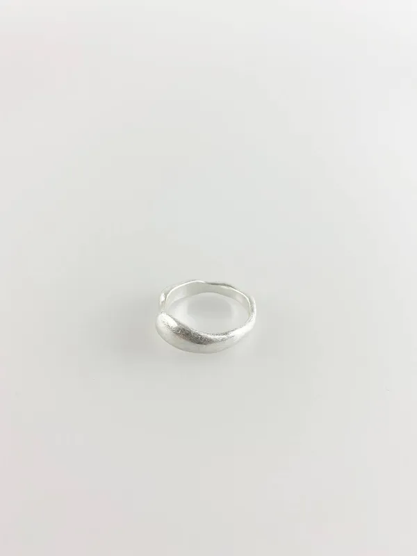 Svnx Unisex Chunky Ring in Silver Size: Small/Medium - Silver