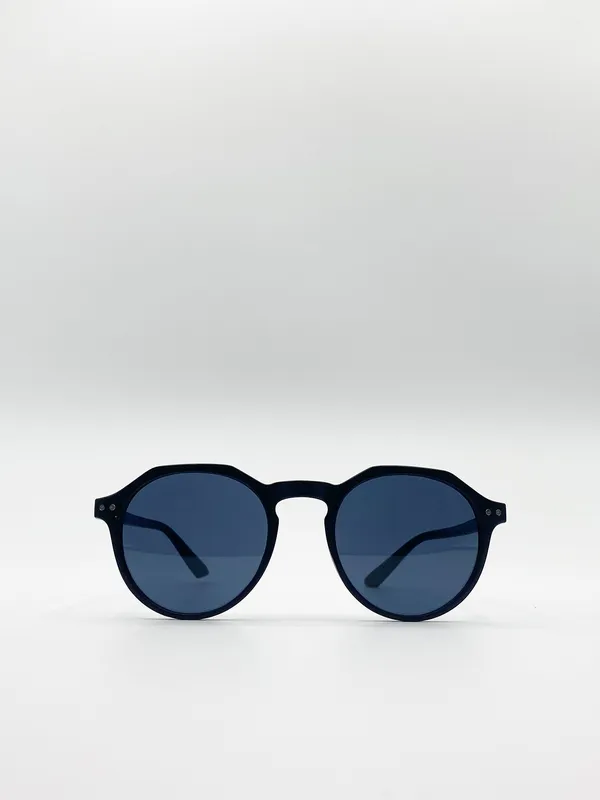 Svnx Unisex Classic Preppy Sunglasses With Key Hole Nosebridge - Black - One Size