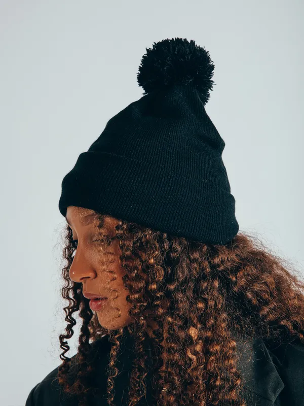 Svnx Unisex Pom Pom Knitted Beanie - Black - One Size