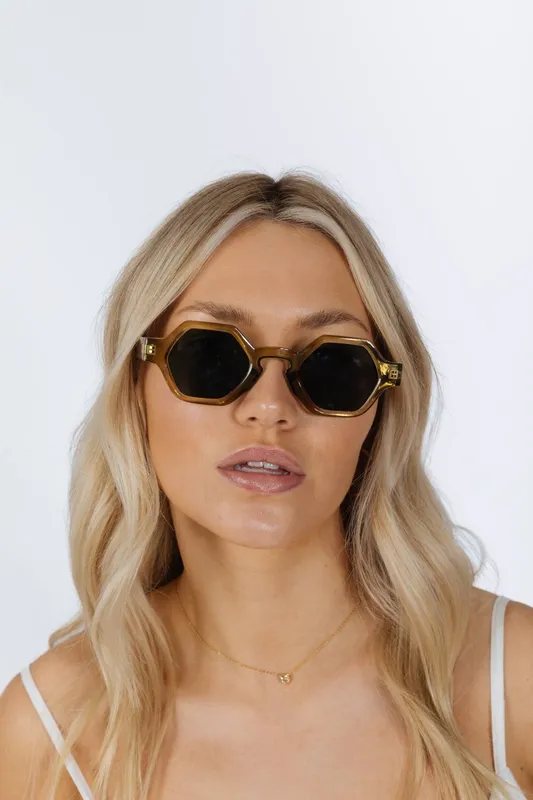 Svnx Unisex Round Hexagon Sunglasses in Green - Green