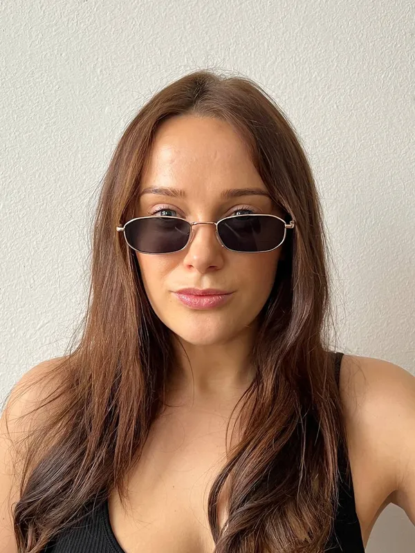 Svnx Unisex Slim Metal Frame Rectangle Sunglasses in Gold - Gold