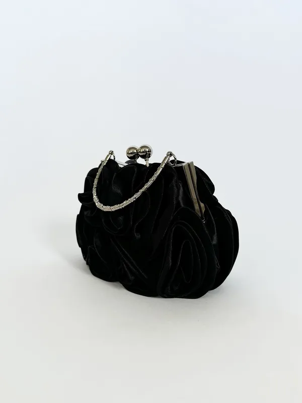 Svnx Women's 3D Rose Clutch Bag in Black - Black