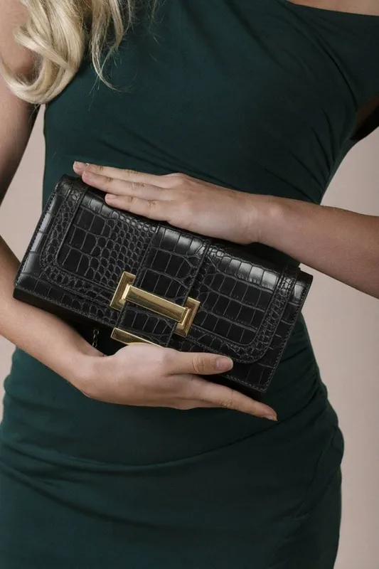 Svnx Women's Croc Clutch Bag in Black Black