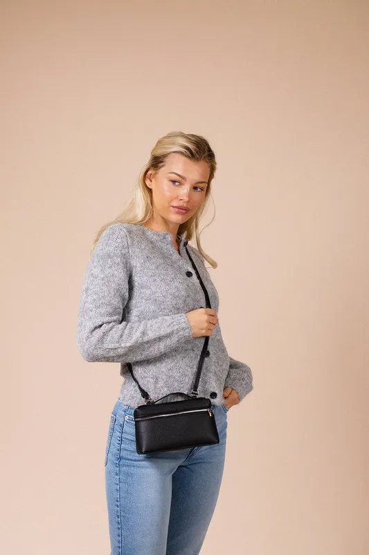 Svnx Women's Faux Leather Crossbody Bag in Black - Black
