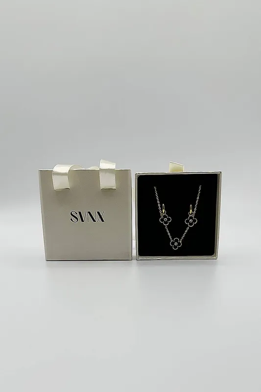 Svnx Women's Mini Clover Necklace & Hoop Earrings in Gold Gold One Size