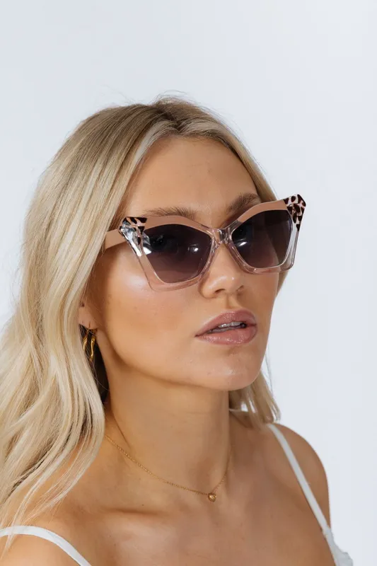 Svnx Women's Oversized Cat-Eye Sunglasses in Nude Nude One Size