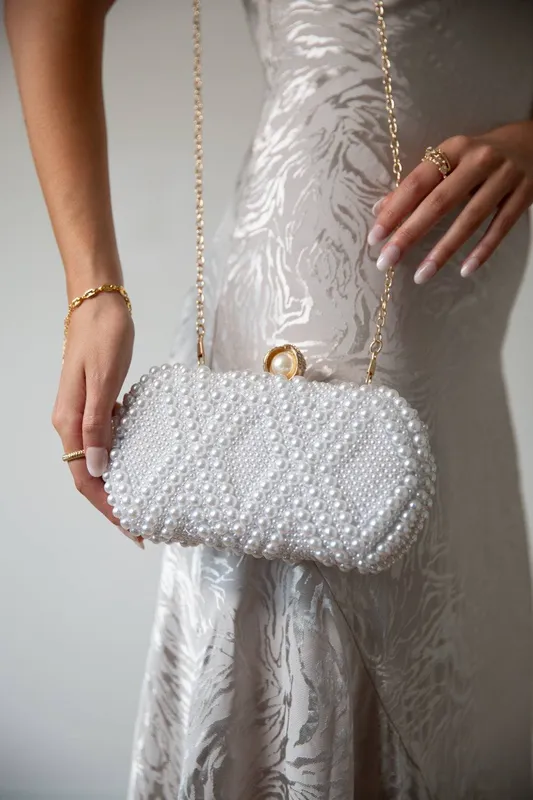 Svnx Women's White Beaded Clutch Bag - White