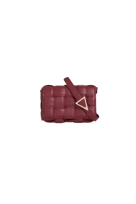 Svnx Women's Woven Crossbody Bag in Red - Red