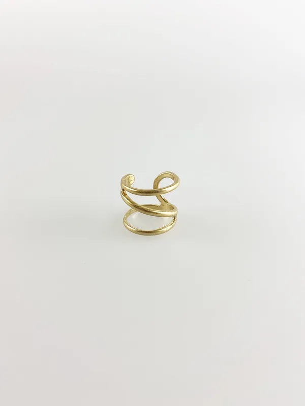 Svnx Women's Wrap Wave Ring in Gold Size: Medium/Large - Gold