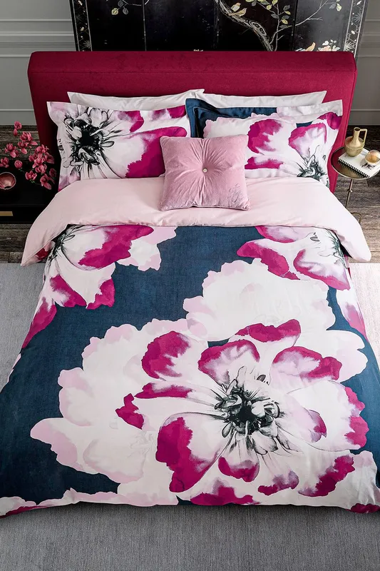 Ted Baker 'Inky Bloom' Cotton Duvet Cover Set in Navy Size: King - Navy