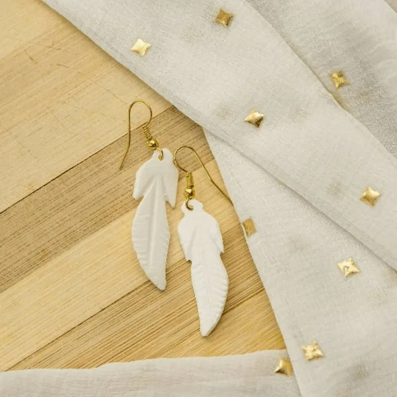 The Colourful Aura Women's Long Tree Leaf Shell White Drop Hook Earring - White