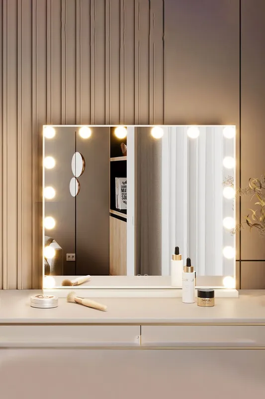 The hot sale Hollywood Vanity Mirror with LED Lights in Natural Natural