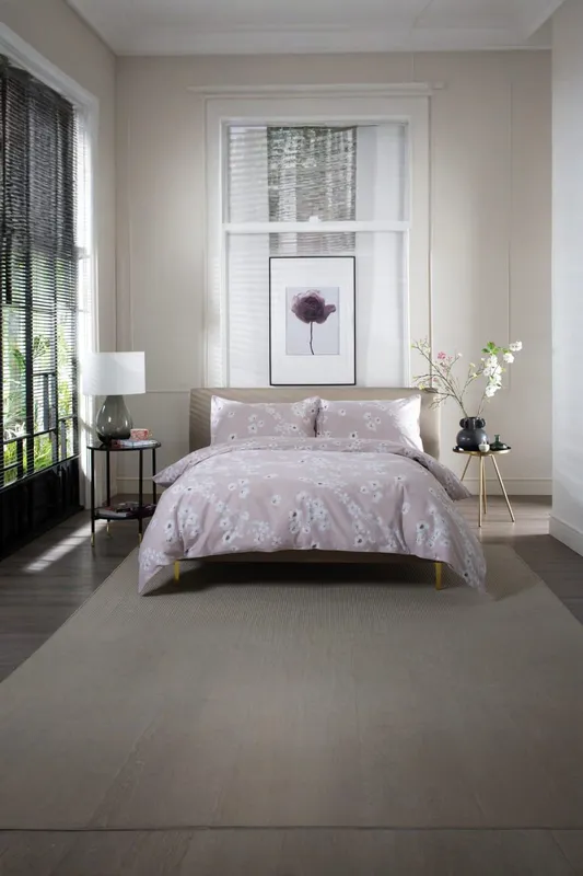 The Lyndon Company Petite Fleure Printed 100% Cotton Duvet Cover Set with Piped Edges in Pink Size: Double Pink Double