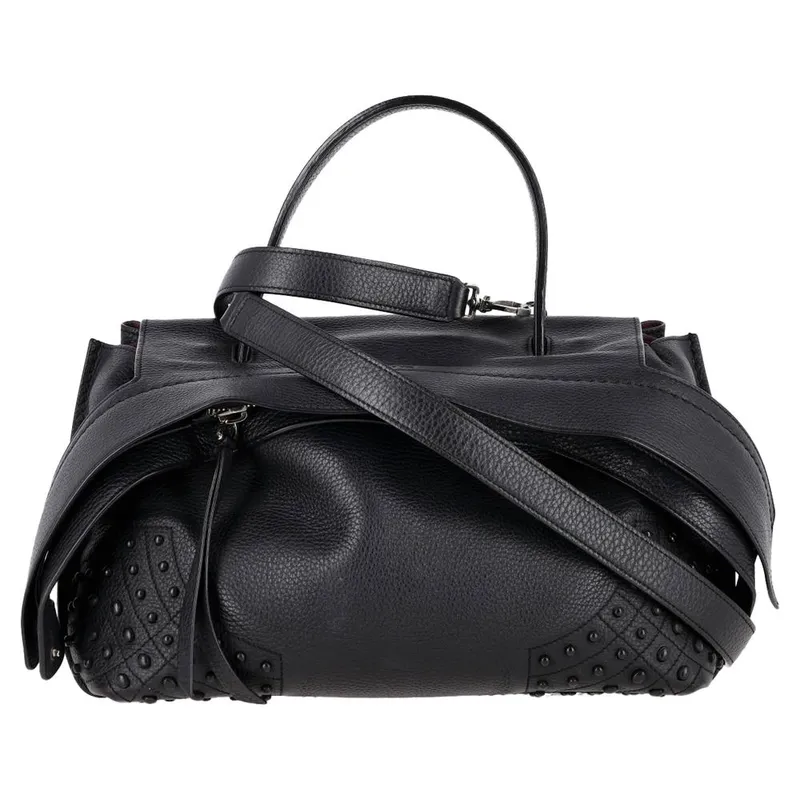 Tod's Women's Preloved Wave Top Handle Bag in Black Leather Black female