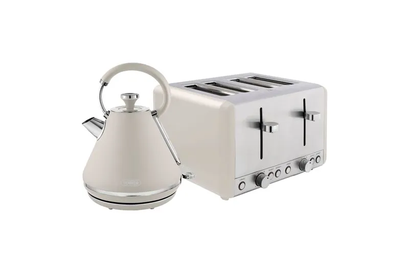 Tower Kettle & 4 Slice Toaster, Cavaletto, Latte with Chrome in Light Brown - Light Brown - Size: One Size