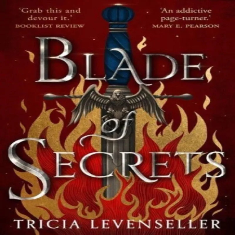 Tricia Levenseller Blade of Secrets: Book 1 of the Bladesmith Duology Paperback Multicolor