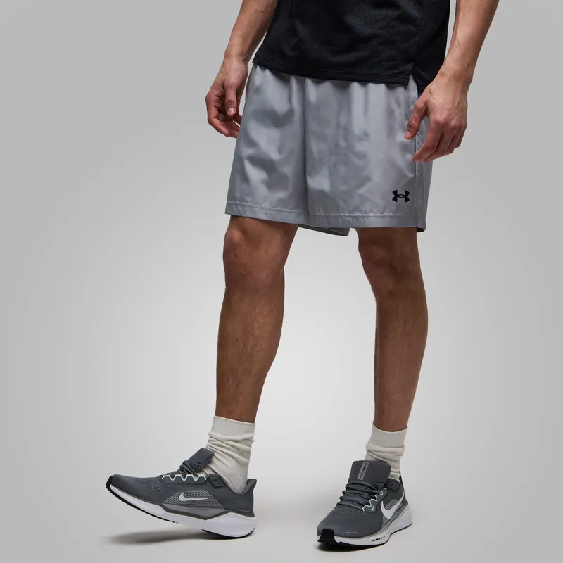 Under Armour Men's Tech Vent 7" Shorts. Grey
